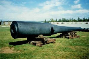 10-inch_bl_gun_yorktown_redoubt